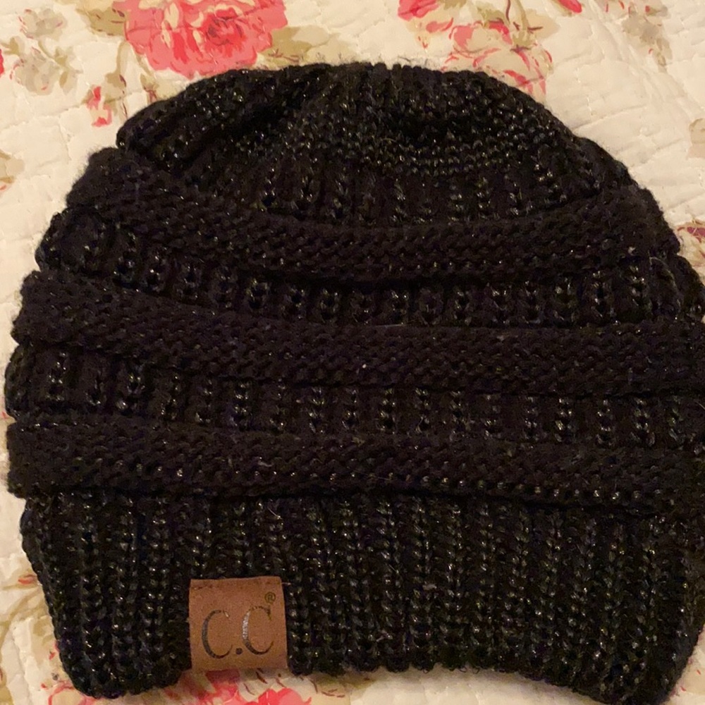 CC Beanie sparkly Black with Pony tail hole !